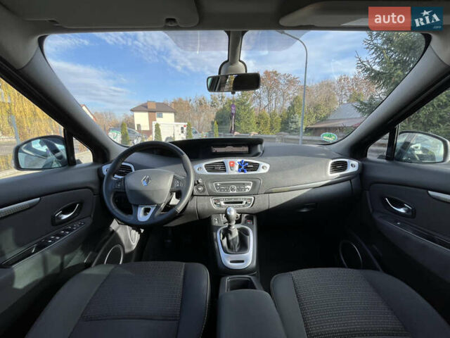 Коричневый Рено Сценик, объемом двигателя 1.4 л и пробегом 175 тыс. км за 6900 $, фото 11 на Automoto.ua