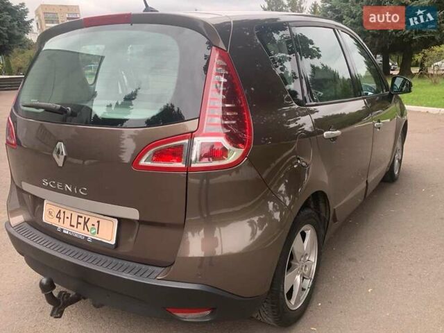 Коричневий Рено Сценік, об'ємом двигуна 1.6 л та пробігом 192 тис. км за 7550 $, фото 7 на Automoto.ua