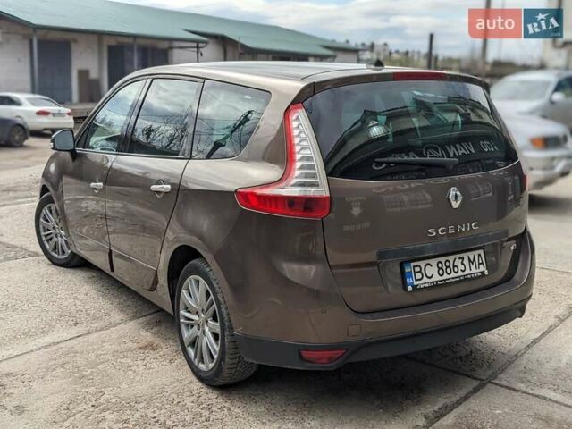 Коричневый Рено Сценик, объемом двигателя 2 л и пробегом 295 тыс. км за 6800 $, фото 5 на Automoto.ua