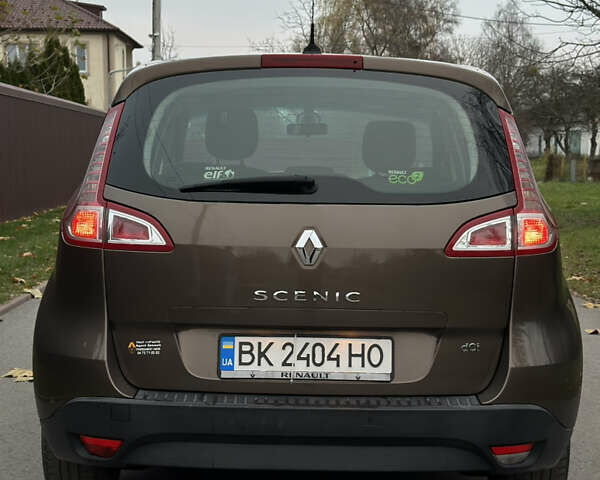 Коричневий Рено Сценік, об'ємом двигуна 1.5 л та пробігом 228 тис. км за 5900 $, фото 9 на Automoto.ua