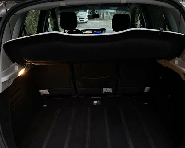 Коричневий Рено Сценік, об'ємом двигуна 1.5 л та пробігом 228 тис. км за 5900 $, фото 34 на Automoto.ua