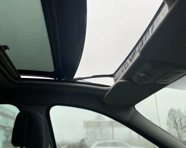 Коричневый Рено Сценик, объемом двигателя 1.9 л и пробегом 277 тыс. км за 6800 $, фото 3 на Automoto.ua