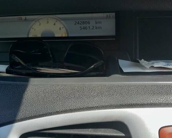 Рено Сценик 2010 в Первомайск на Automoto.ua Коричневый Рено Сценик, объемом двигателя 1.9 л и пробегом 244 тыс. км за 7100 $, фото 6 на Automoto.ua