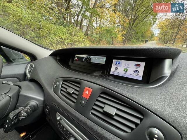 Рено Сценик 2010 в Львове на Automoto.ua Коричневый Рено Сценик, объемом двигателя 1.5 л и пробегом 226 тыс. км за 6500 $, фото 30 на Automoto.ua