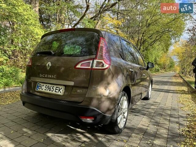 Рено Сценик 2010 в Львове на Automoto.ua Коричневый Рено Сценик, объемом двигателя 1.5 л и пробегом 226 тыс. км за 6500 $, фото 1 на Automoto.ua