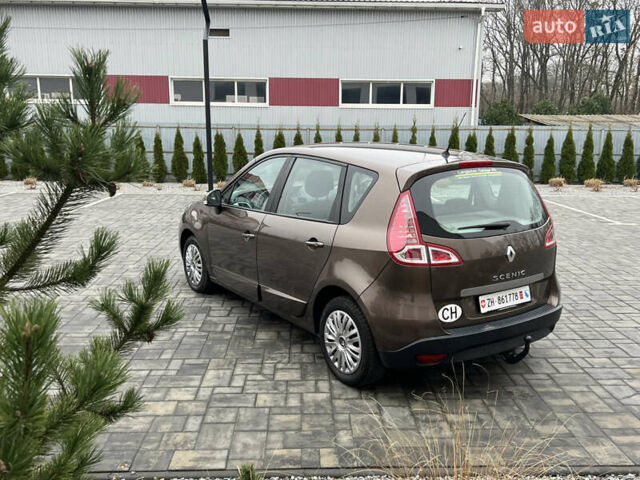 Коричневый Рено Сценик, объемом двигателя 1.6 л и пробегом 120 тыс. км за 8350 $, фото 188 на Automoto.ua