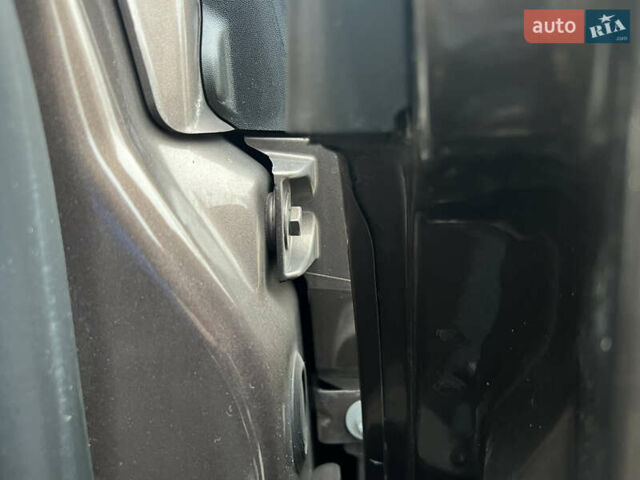 Коричневый Рено Сценик, объемом двигателя 1.6 л и пробегом 120 тыс. км за 8350 $, фото 120 на Automoto.ua