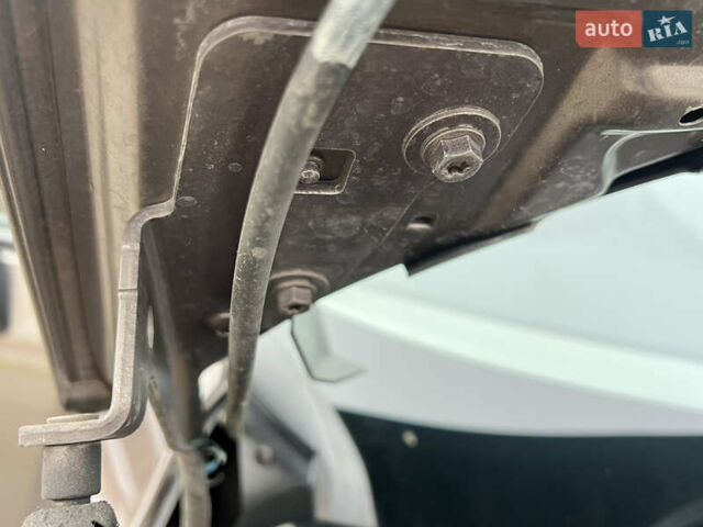 Коричневый Рено Сценик, объемом двигателя 1.6 л и пробегом 120 тыс. км за 8350 $, фото 162 на Automoto.ua