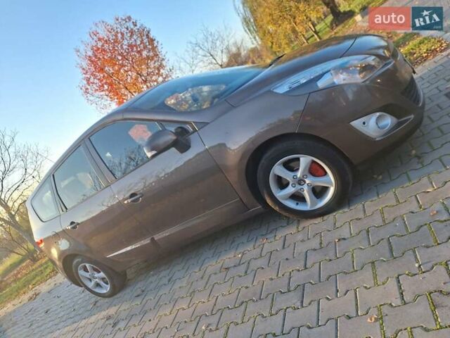 Коричневий Рено Сценік, об'ємом двигуна 1.5 л та пробігом 327 тис. км за 6200 $, фото 13 на Automoto.ua