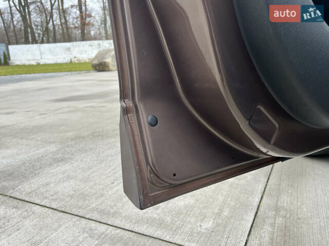 Коричневый Рено Сценик, объемом двигателя 1.6 л и пробегом 120 тыс. км за 8350 $, фото 143 на Automoto.ua