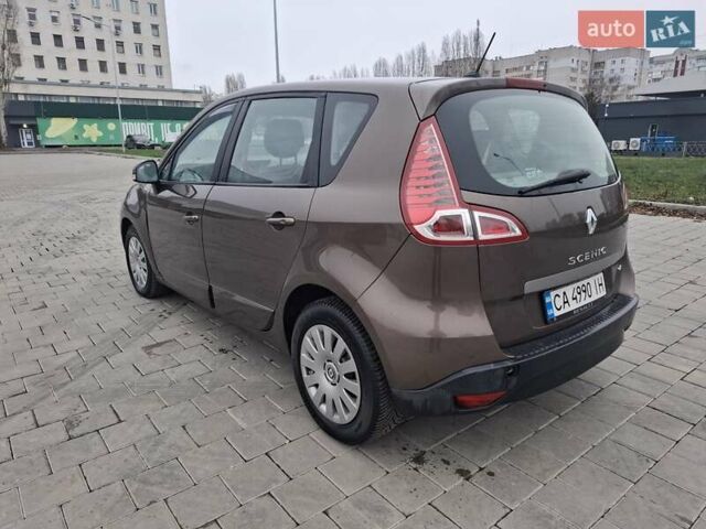 Коричневый Рено Сценик, объемом двигателя 1.46 л и пробегом 294 тыс. км за 6700 $, фото 5 на Automoto.ua