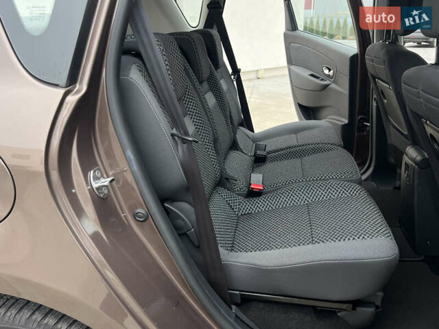 Коричневый Рено Сценик, объемом двигателя 1.6 л и пробегом 120 тыс. км за 8350 $, фото 101 на Automoto.ua