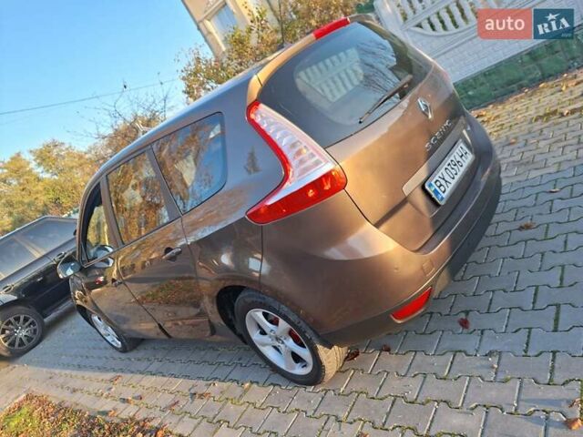Коричневий Рено Сценік, об'ємом двигуна 1.5 л та пробігом 327 тис. км за 6200 $, фото 3 на Automoto.ua