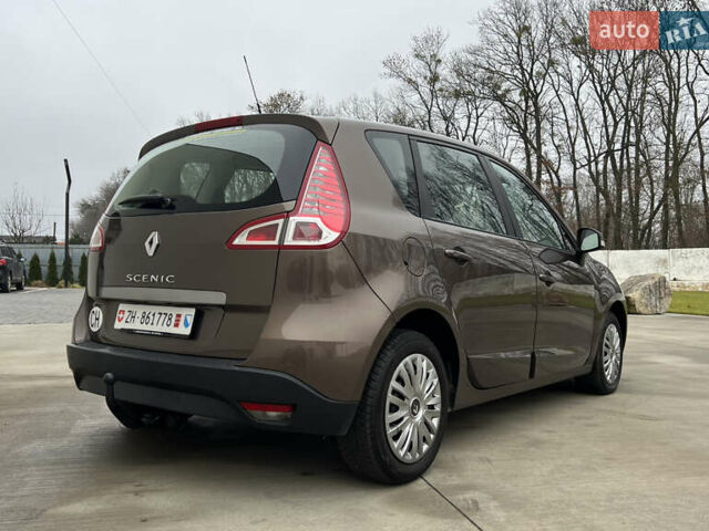 Коричневый Рено Сценик, объемом двигателя 1.6 л и пробегом 120 тыс. км за 8350 $, фото 7 на Automoto.ua