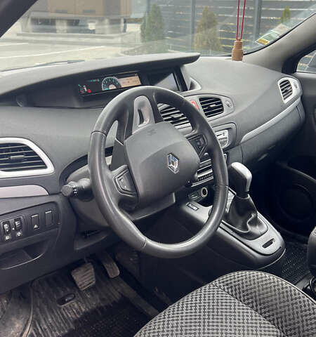 Коричневий Рено Сценік, об'ємом двигуна 1.5 л та пробігом 330 тис. км за 7500 $, фото 6 на Automoto.ua