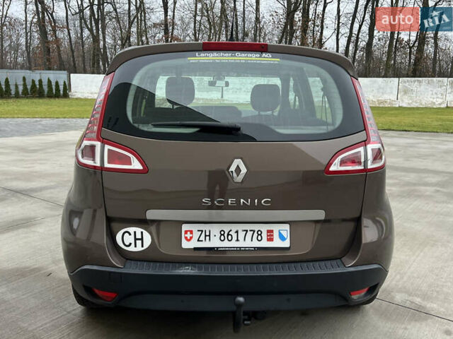 Коричневый Рено Сценик, объемом двигателя 1.6 л и пробегом 120 тыс. км за 8350 $, фото 9 на Automoto.ua