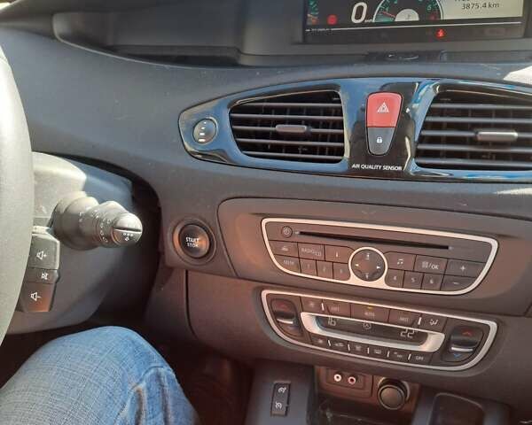 Коричневий Рено Сценік, об'ємом двигуна 1.5 л та пробігом 180 тис. км за 7500 $, фото 10 на Automoto.ua