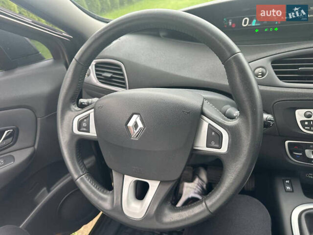 Рено Сценик 2011 в Ивано-Франковске на Automoto.ua Коричневый Рено Сценик, объемом двигателя 1.6 л и пробегом 157 тыс. км за 7599 $, фото 31 на Automoto.ua