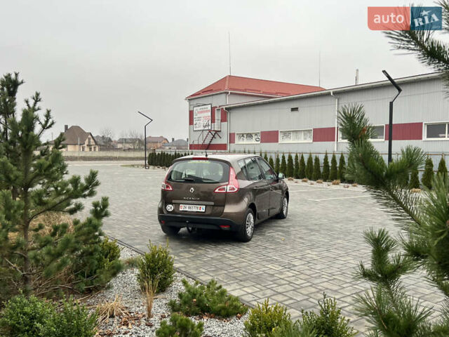 Коричневый Рено Сценик, объемом двигателя 1.6 л и пробегом 120 тыс. км за 8350 $, фото 189 на Automoto.ua