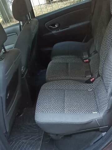 Коричневий Рено Сценік, об'ємом двигуна 1.5 л та пробігом 281 тис. км за 8200 $, фото 14 на Automoto.ua