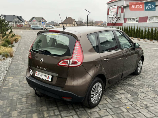 Коричневый Рено Сценик, объемом двигателя 1.6 л и пробегом 120 тыс. км за 8350 $, фото 186 на Automoto.ua