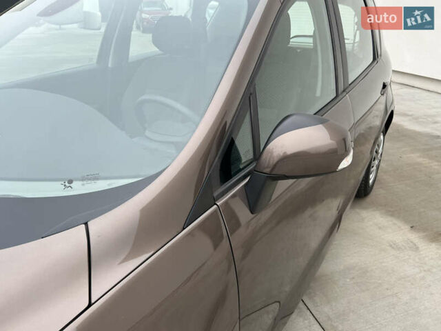 Коричневый Рено Сценик, объемом двигателя 1.6 л и пробегом 120 тыс. км за 8350 $, фото 41 на Automoto.ua