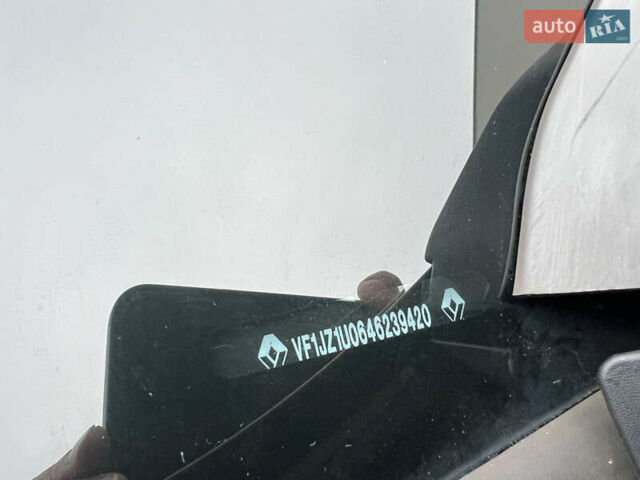 Коричневый Рено Сценик, объемом двигателя 1.6 л и пробегом 120 тыс. км за 8350 $, фото 38 на Automoto.ua