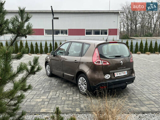 Коричневый Рено Сценик, объемом двигателя 1.6 л и пробегом 120 тыс. км за 8350 $, фото 187 на Automoto.ua