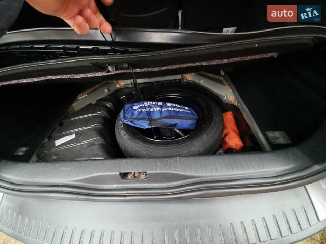 Коричневый Рено Сценик, объемом двигателя 1.5 л и пробегом 202 тыс. км за 9000 $, фото 4 на Automoto.ua