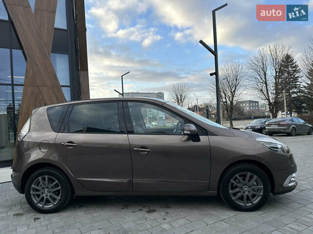 Коричневий Рено Сценік, об'ємом двигуна 1.5 л та пробігом 180 тис. км за 9850 $, фото 6 на Automoto.ua