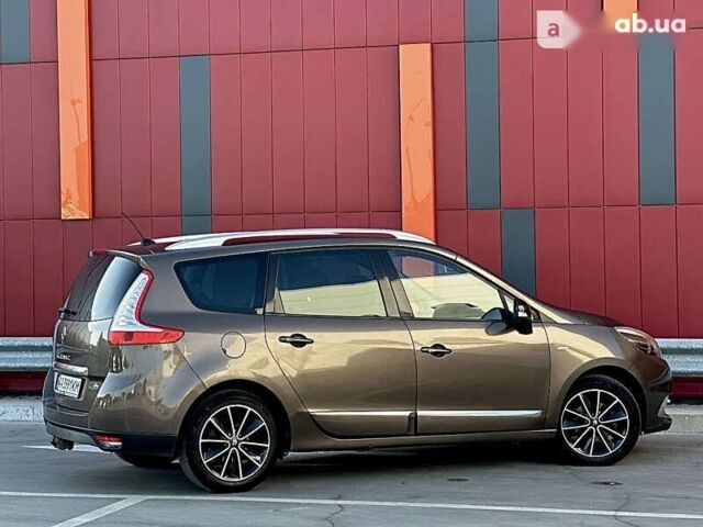 Коричневий Рено Сценік, об'ємом двигуна 1.6 л та пробігом 234 тис. км за 9500 $, фото 9 на Automoto.ua