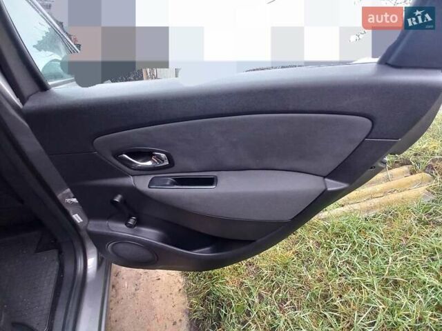 Коричневый Рено Сценик, объемом двигателя 1.5 л и пробегом 202 тыс. км за 9000 $, фото 6 на Automoto.ua