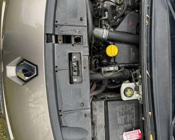 Коричневый Рено Сценик, объемом двигателя 1.46 л и пробегом 275 тыс. км за 7300 $, фото 12 на Automoto.ua