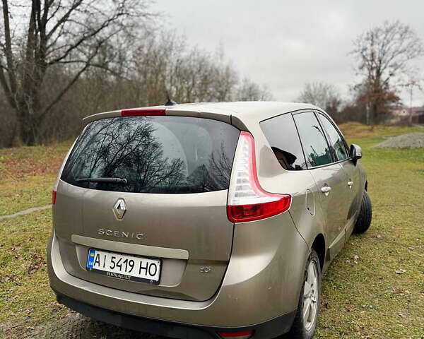 Коричневый Рено Сценик, объемом двигателя 1.46 л и пробегом 275 тыс. км за 7300 $, фото 2 на Automoto.ua