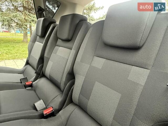 Коричневый Рено Сценик, объемом двигателя 1.6 л и пробегом 129 тыс. км за 9300 $, фото 72 на Automoto.ua