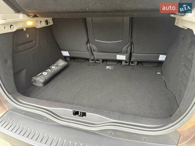 Коричневый Рено Сценик, объемом двигателя 1.6 л и пробегом 129 тыс. км за 9300 $, фото 78 на Automoto.ua