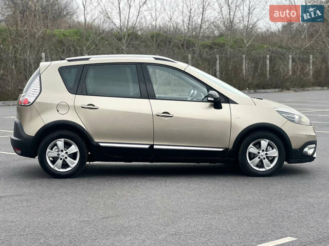 Коричневый Рено Сценик, объемом двигателя 1.6 л и пробегом 225 тыс. км за 10200 $, фото 4 на Automoto.ua