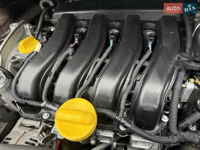 Коричневый Рено Сценик, объемом двигателя 1.6 л и пробегом 129 тыс. км за 9300 $, фото 91 на Automoto.ua