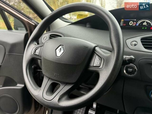 Коричневый Рено Сценик, объемом двигателя 1.6 л и пробегом 129 тыс. км за 9300 $, фото 60 на Automoto.ua