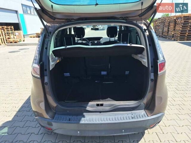 Коричневый Рено Сценик, объемом двигателя 1.5 л и пробегом 273 тыс. км за 7900 $, фото 28 на Automoto.ua