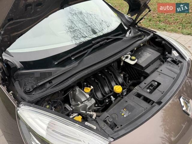 Коричневый Рено Сценик, объемом двигателя 1.6 л и пробегом 129 тыс. км за 9300 $, фото 86 на Automoto.ua