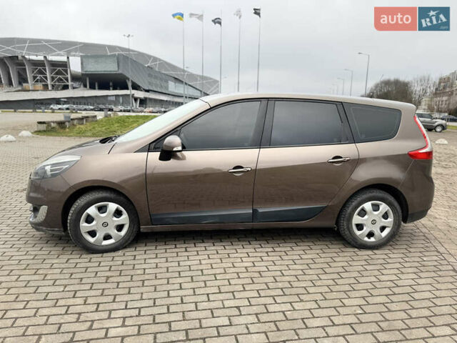 Коричневый Рено Сценик, объемом двигателя 1.46 л и пробегом 255 тыс. км за 7500 $, фото 13 на Automoto.ua
