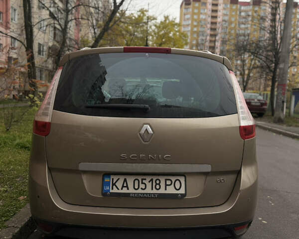 Коричневий Рено Сценік, об'ємом двигуна 1.46 л та пробігом 212 тис. км за 9291 $, фото 3 на Automoto.ua