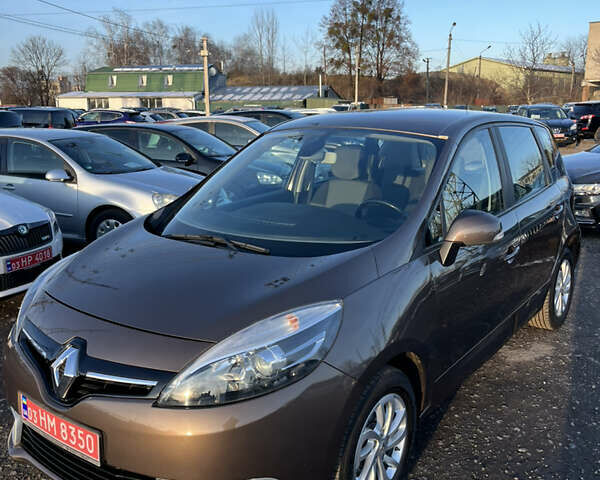 Коричневий Рено Сценік, об'ємом двигуна 1.46 л та пробігом 180 тис. км за 9950 $, фото 2 на Automoto.ua