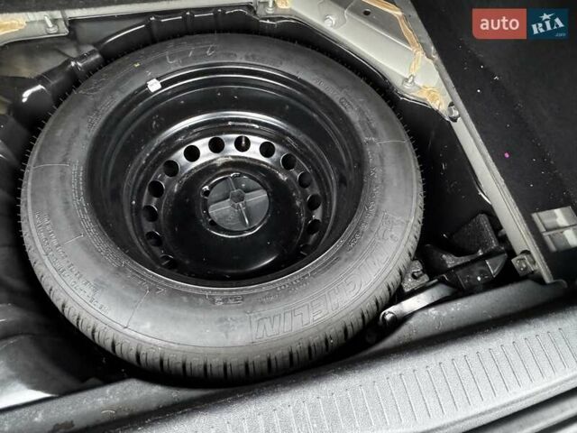 Коричневый Рено Сценик, объемом двигателя 1.46 л и пробегом 163 тыс. км за 10999 $, фото 53 на Automoto.ua