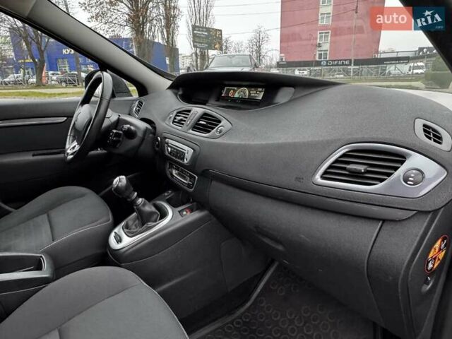 Коричневый Рено Сценик, объемом двигателя 1.46 л и пробегом 163 тыс. км за 10999 $, фото 61 на Automoto.ua