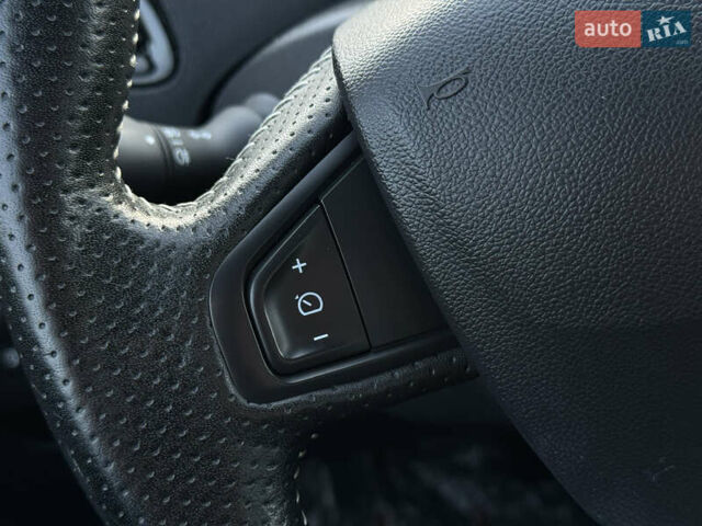 Коричневый Рено Сценик, объемом двигателя 1.5 л и пробегом 240 тыс. км за 10499 $, фото 133 на Automoto.ua