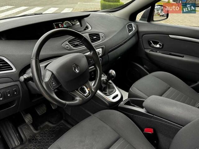 Коричневый Рено Сценик, объемом двигателя 1.46 л и пробегом 163 тыс. км за 10999 $, фото 36 на Automoto.ua