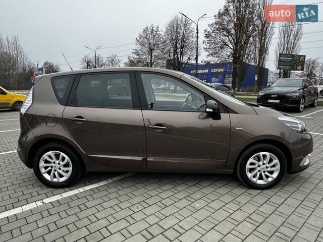 Коричневый Рено Сценик, объемом двигателя 1.46 л и пробегом 163 тыс. км за 10999 $, фото 25 на Automoto.ua
