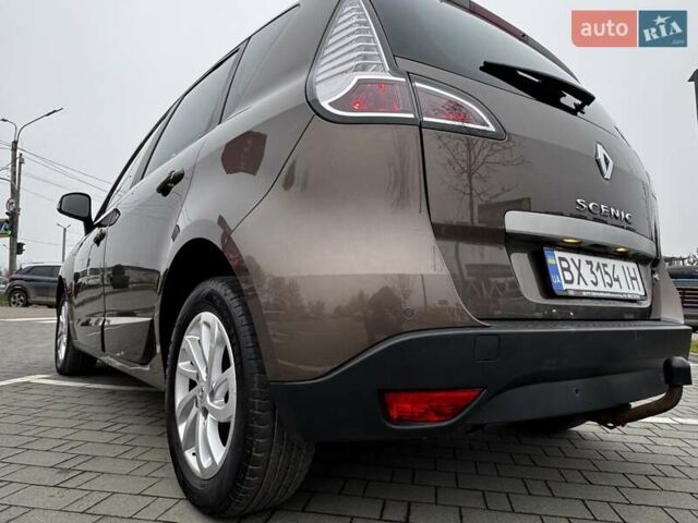 Коричневый Рено Сценик, объемом двигателя 1.46 л и пробегом 163 тыс. км за 10999 $, фото 19 на Automoto.ua